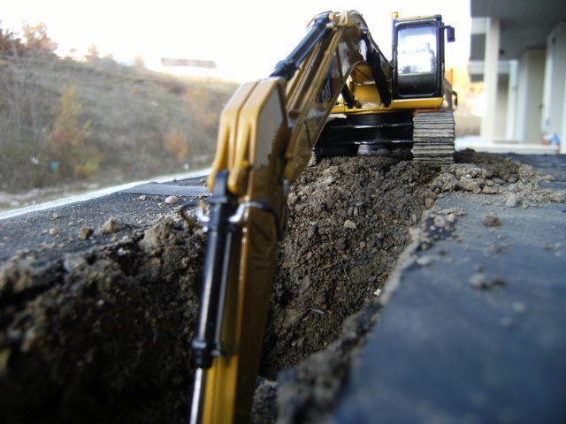 Diorama con cat 330dl