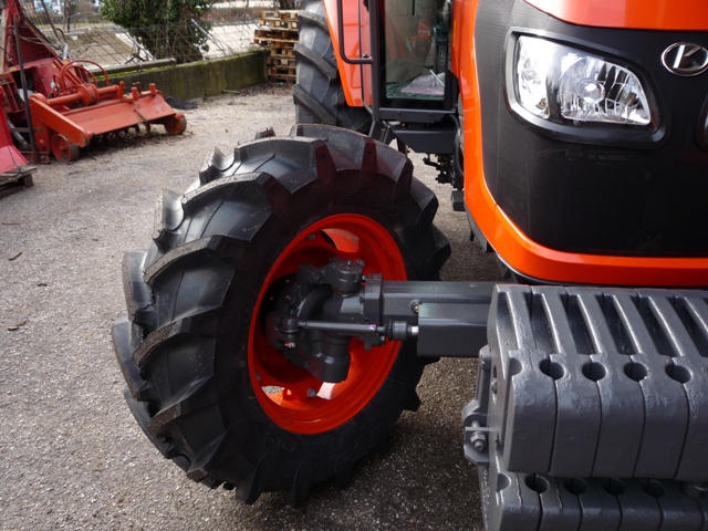 Kubota 9540