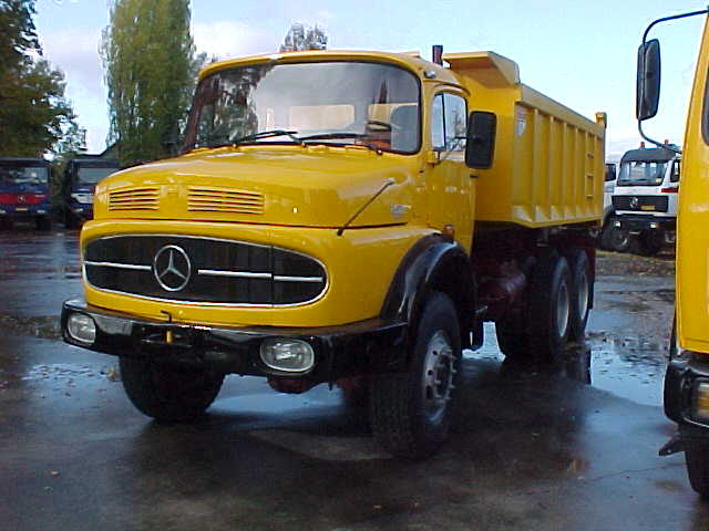 Mercedes-Benz 2624