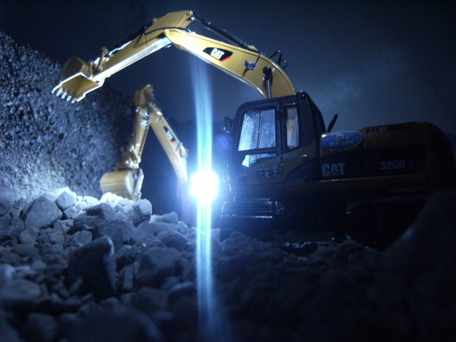 lavori notturni in cava