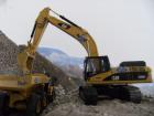 lavori in cava con CAT330dl