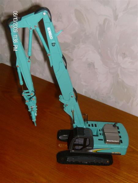 kobelco 350 uhd