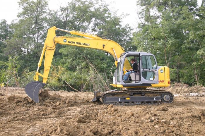 Dozer 83 e l'E145