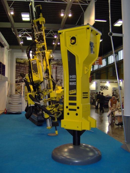 martellone Atlas Copco e Carro di perforazione