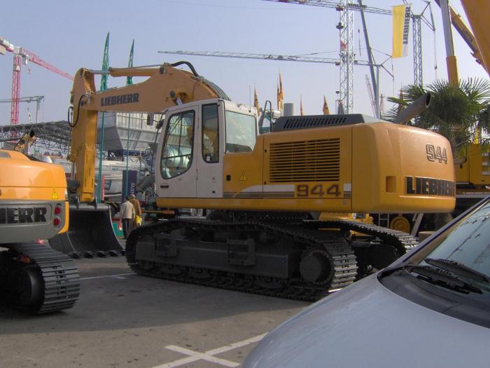 LIEBHERR R 944C