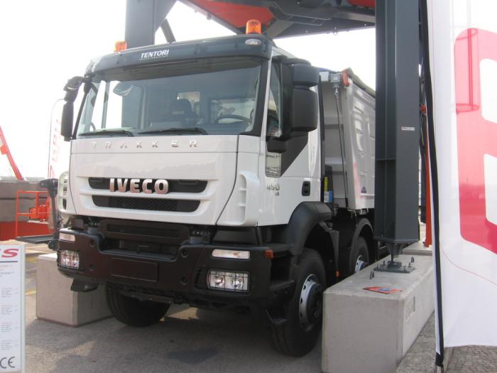 Iveco Trakker 410T45