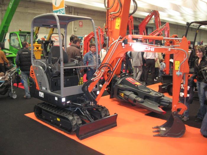 stand SCAI: Hitachi Zaxis 16