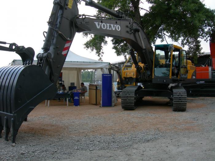 Volvo EC360B