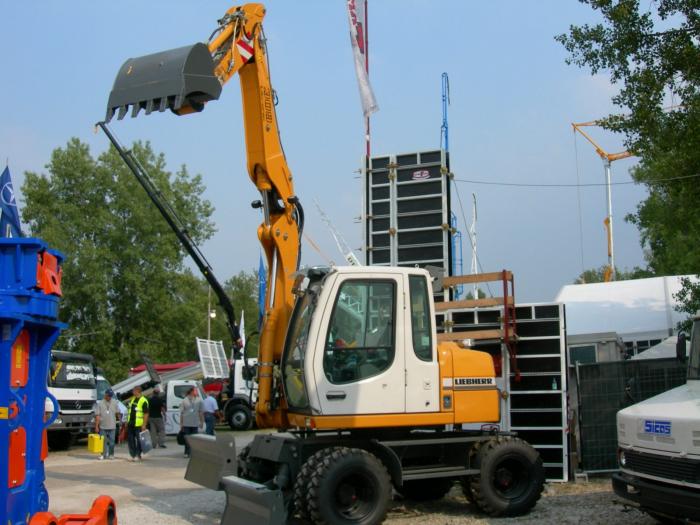 Liebherr A309