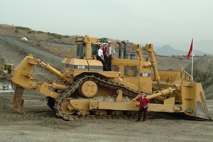 cat d11r