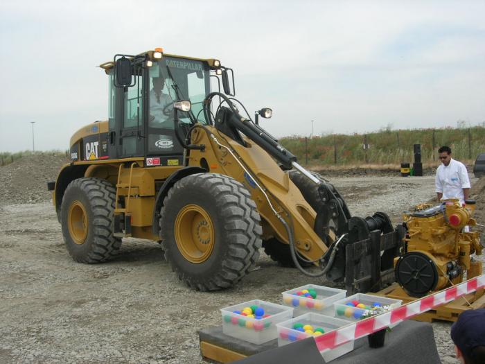 cat 930g