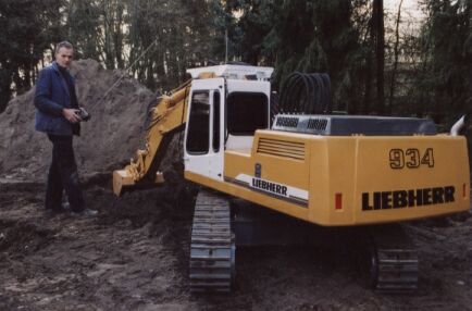 LIEBHERR 934 3