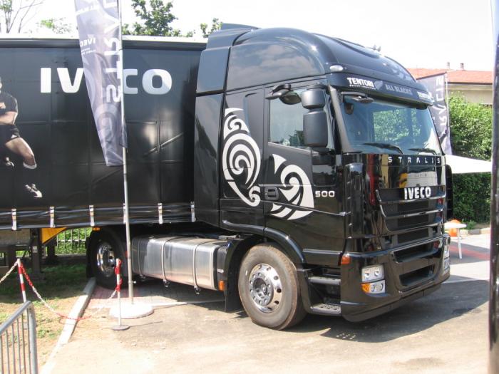 Iveco Stralis All Blacks