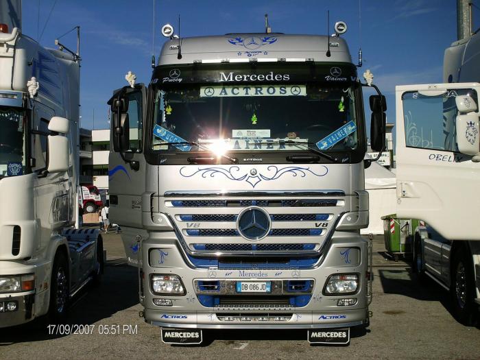 Actros 1854v8.