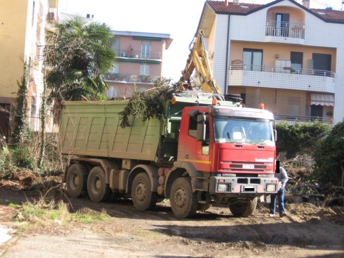 Iveco Eurotrakker 410E42 Casiraghi