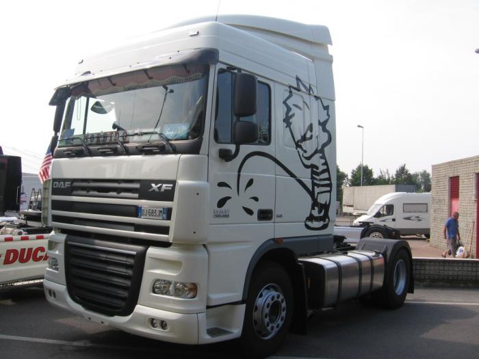 DAF XF 105-460