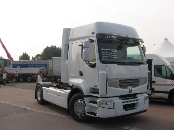 Renault Premium 450 Medasav