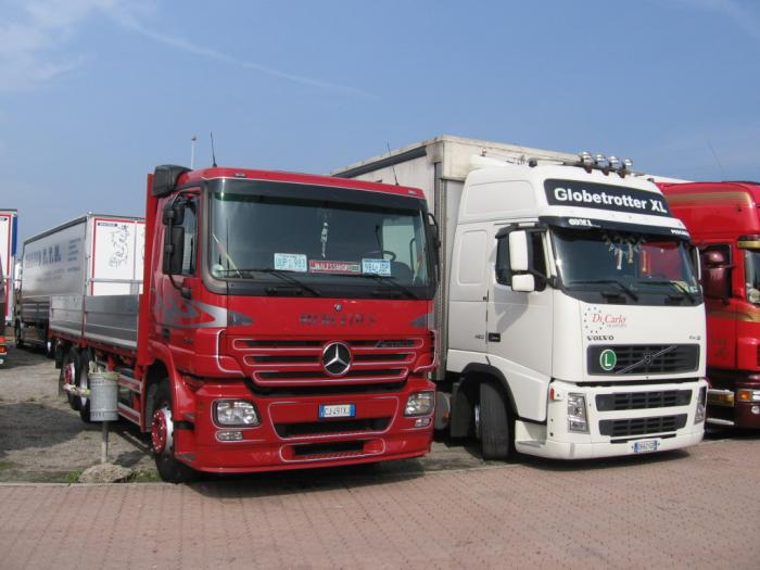 Mercedes-Benz Actros e Volvo FH12 Di Carlo