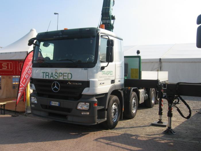 Mercedes-Benz Actros 3241 Trasped