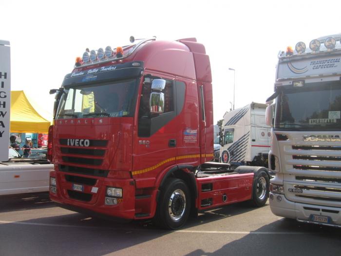 Iveco Stralis 560