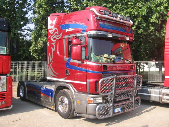 Scania 164L580 Zingaro