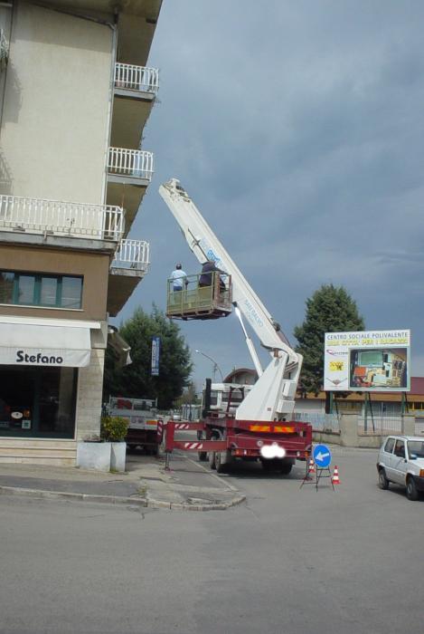 Lavori con Piattaforma Aerea