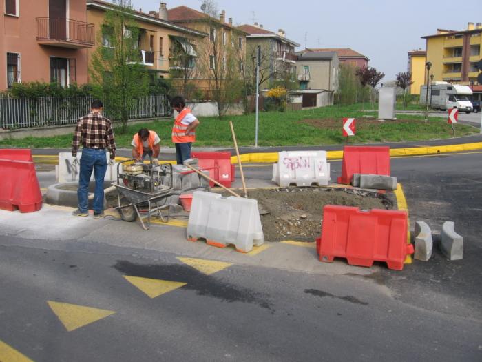 operai al lavoro