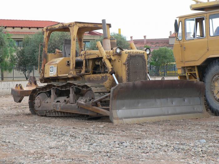 Cat D6D + Perlini 366