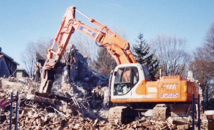 Fiat Kobelco E 235