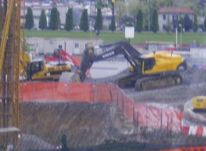 ec 700