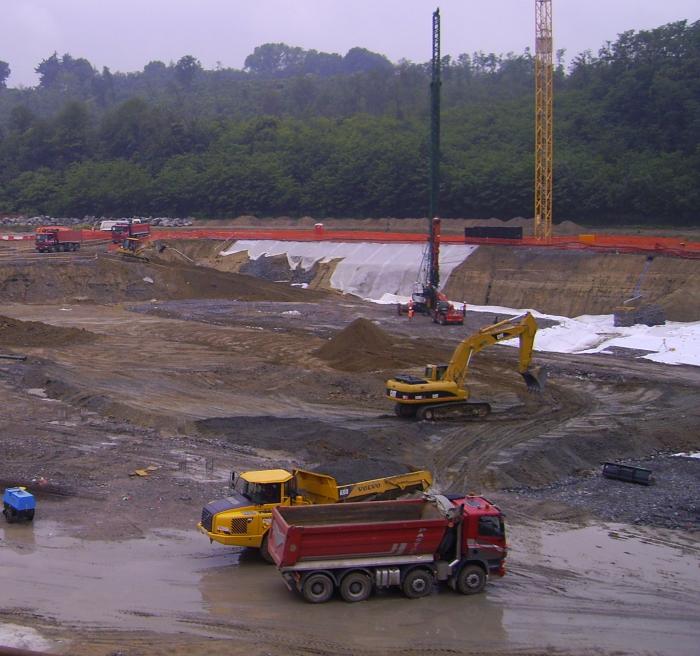 via uno sotto l'altro