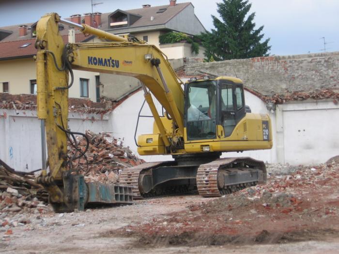 demolizione e nuova costruzione via Cavallotti Muggiò