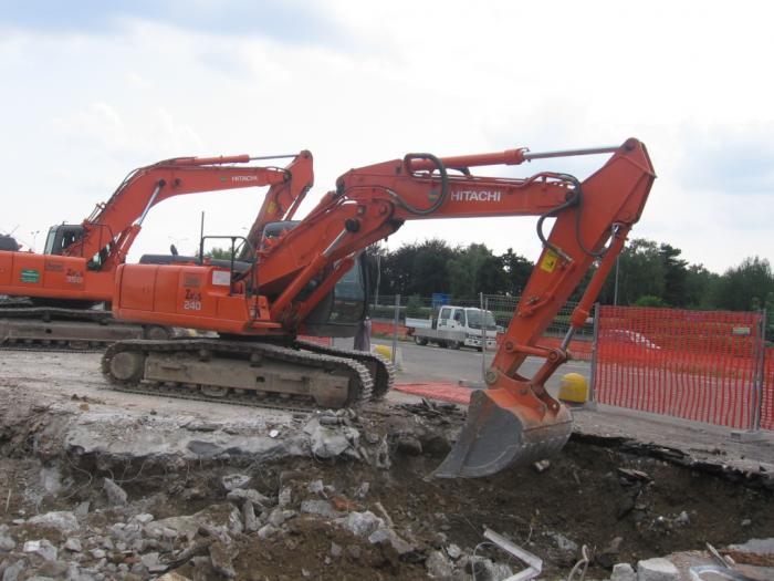 Hitachi Zaxis 240