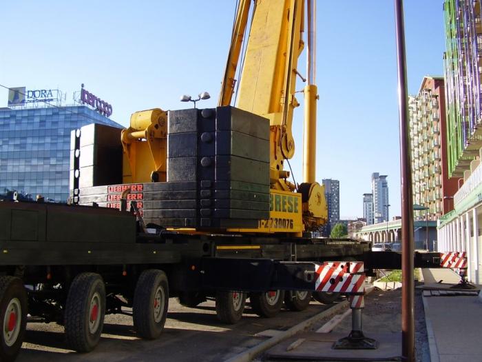 Liebherr Calabrese a Torino