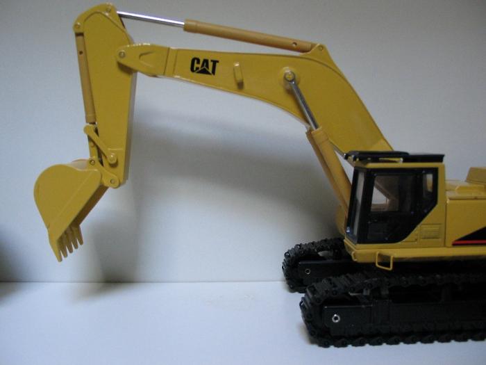 model caterpillar doc