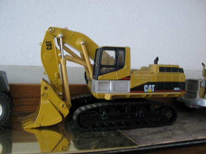 model caterpillar doc