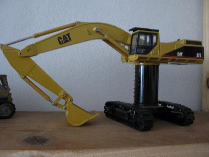 model caterpillar doc