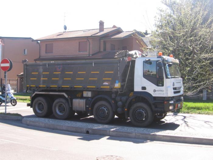 Iveco Trakker II 410T45 Locatelli