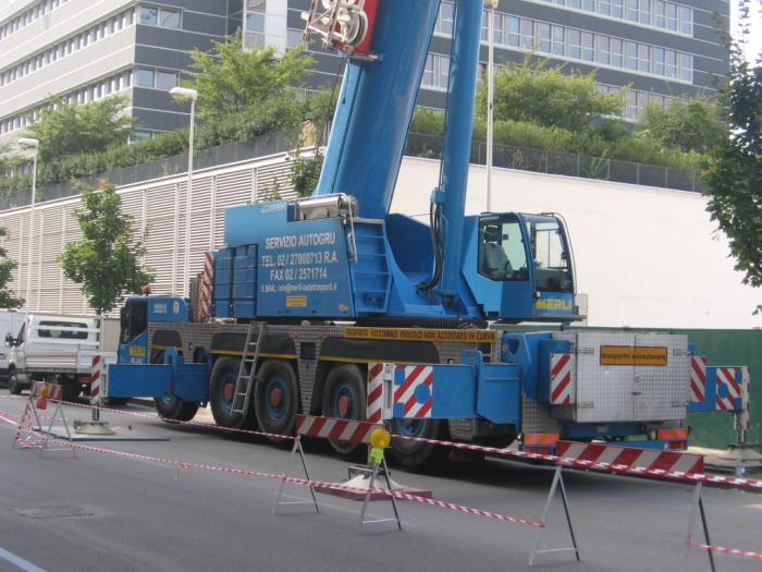 Terex-Demag AC200-1 Merli