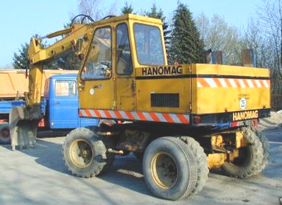 Hanomag W250