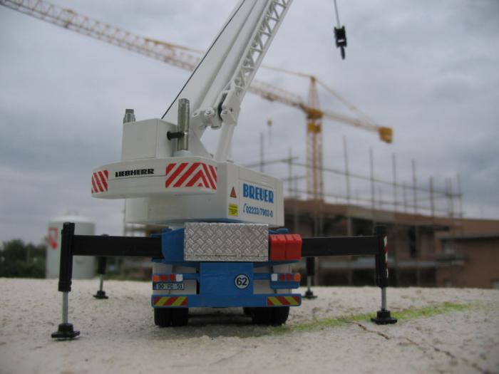 LIEBHERR LTF 1030 BREUER