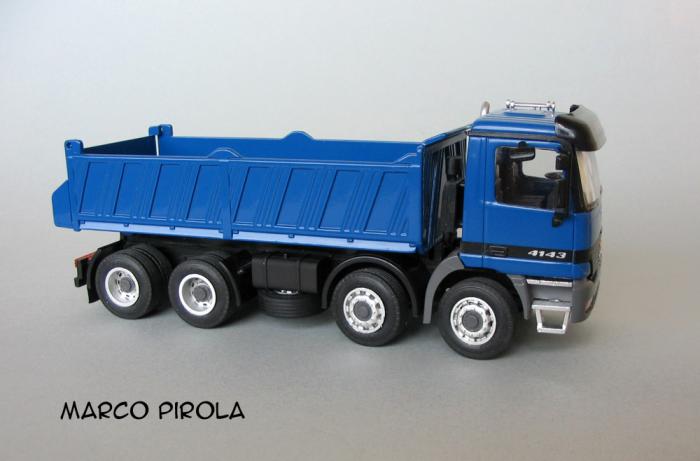 Actros 1/43