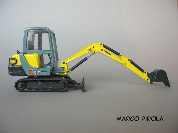 Yanmar B37