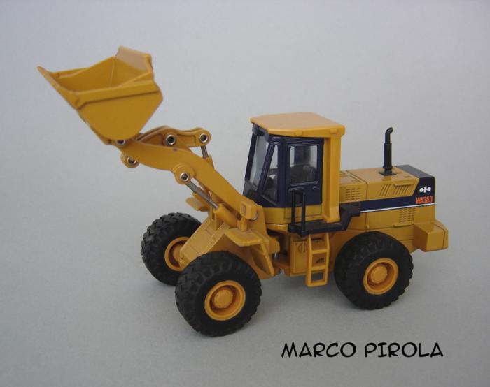 pala Komatsu 1/50