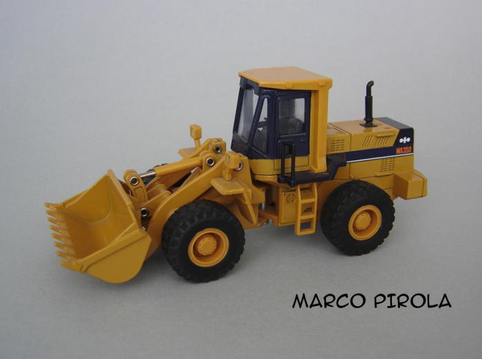 pala Komatsu 1/50