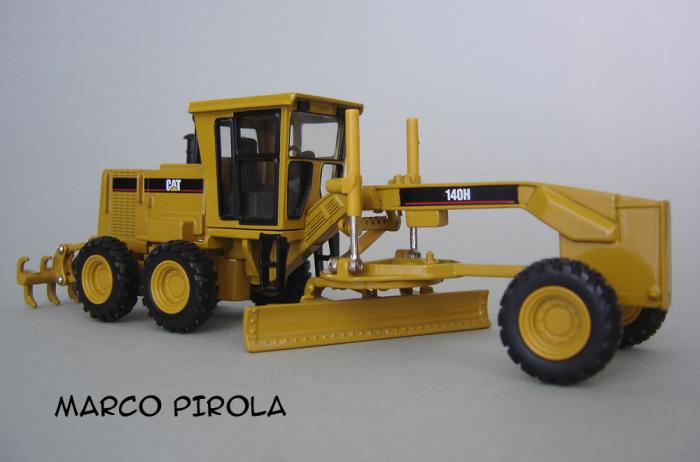 Grader CAT 1/50