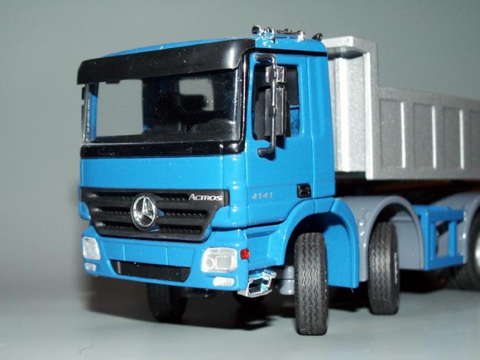 MB Actros 4141