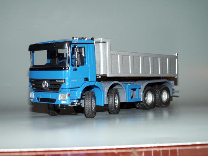 MB Actros 4141