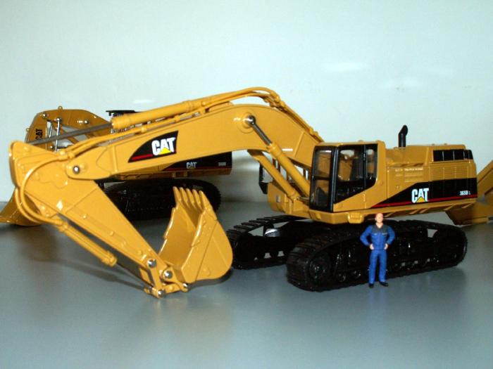 CAT 365 BL