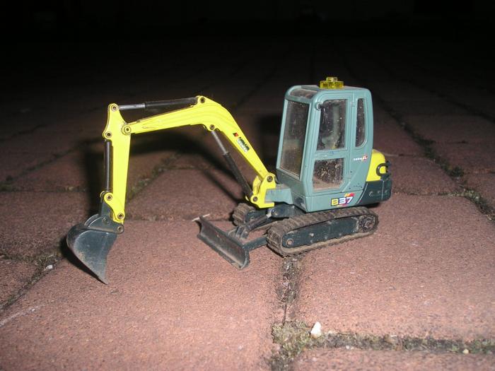 Ammann Yanmar B 37 Joal